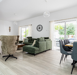 clean and organized living room after being cleaned by keeply